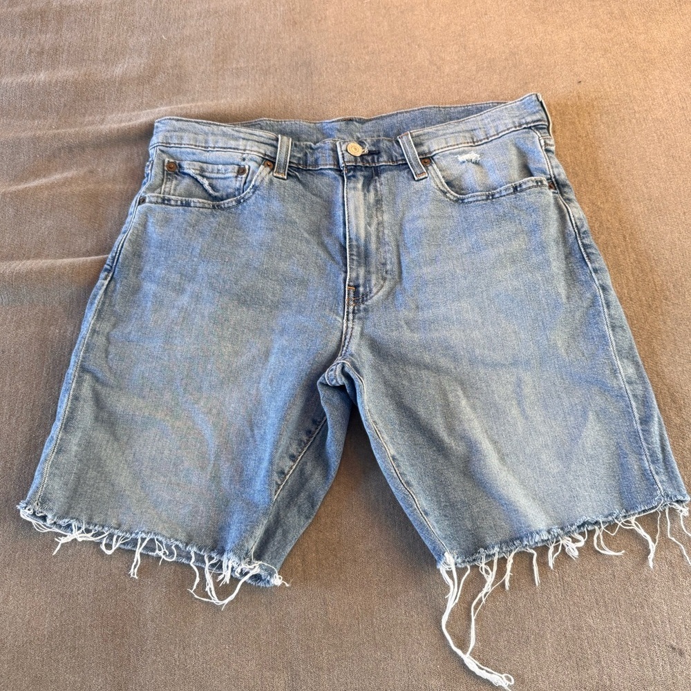 Levi's Light Blue Denim Jean Shorts - Frayed Hem